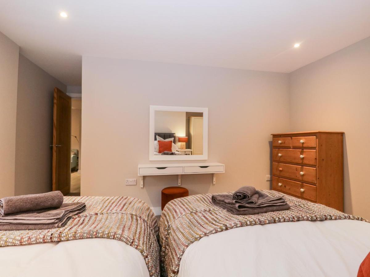 Grizedale Apartment เคนดัล ภายนอก รูปภาพ