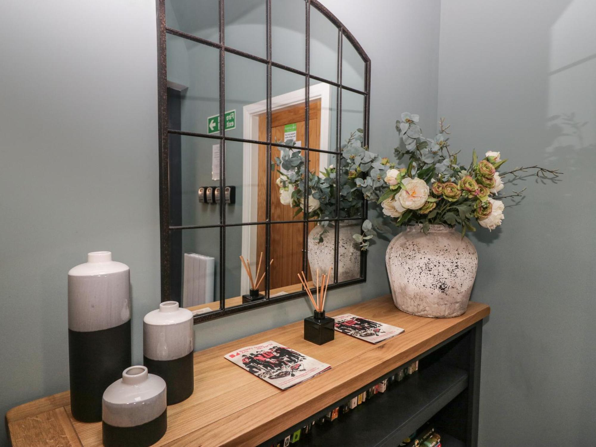 Grizedale Apartment เคนดัล ภายนอก รูปภาพ